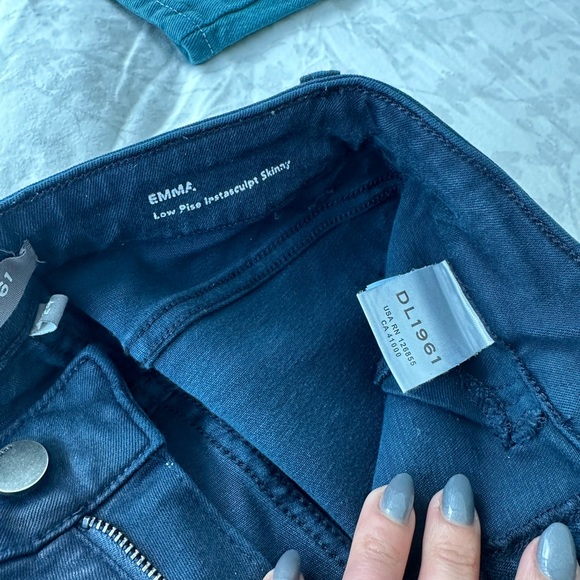 DL1961 - Stowe Emma Low Rise Skinny Jeans - Picture 9 of 9